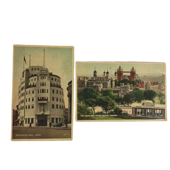 Lot 2 Vtg 1940s WW2 London England Postcards Tower Bridge BBC Broadcasting House - Picture 1 of 4